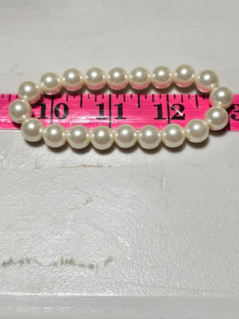 Faux Pearl Stretchy Bracelet - Picture 2 of 3